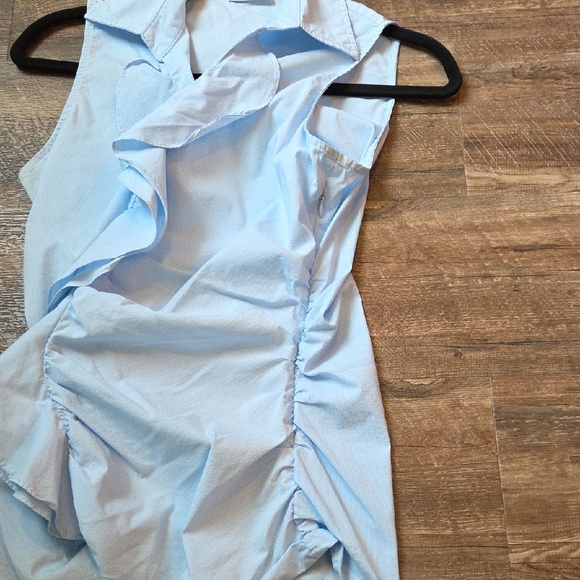 New York & Company Stretch Light Blue Ruched Ruffled Blouse Size Small - Picture 10 of 10